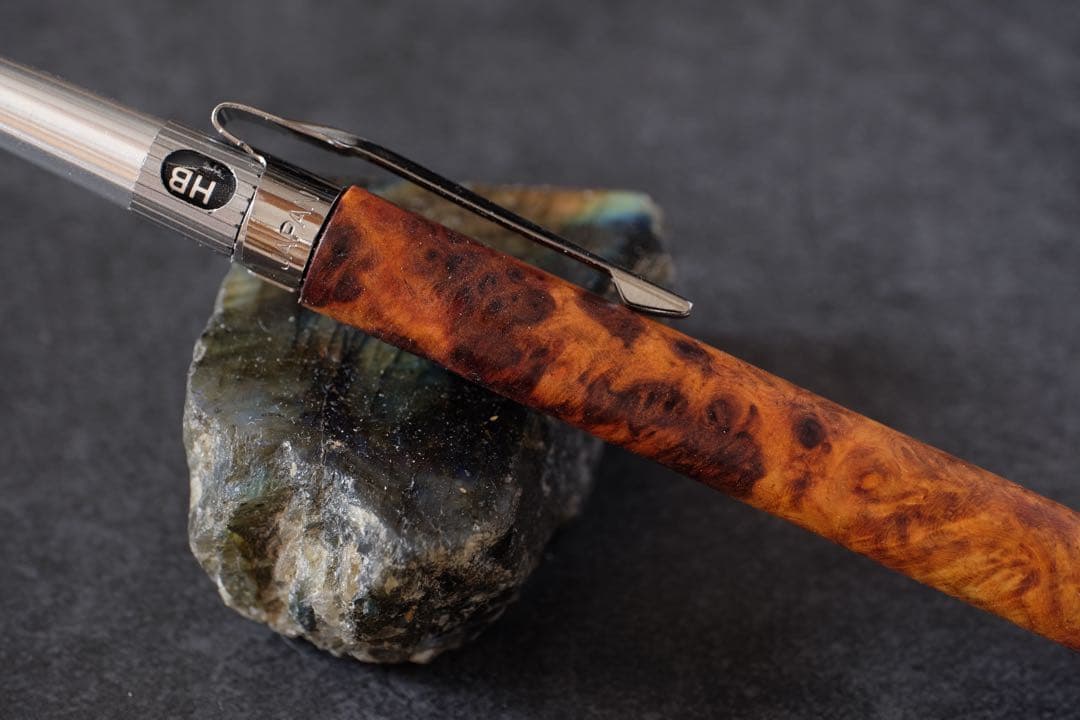 PG5木軸カスタム0224　高村杢工房 製図用シャープペンシル　花梨瘤紅白