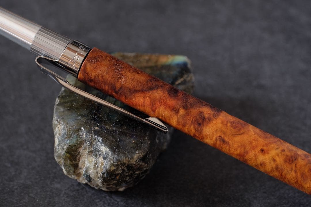 PG5木軸カスタム0224　高村杢工房 製図用シャープペンシル　花梨瘤紅白