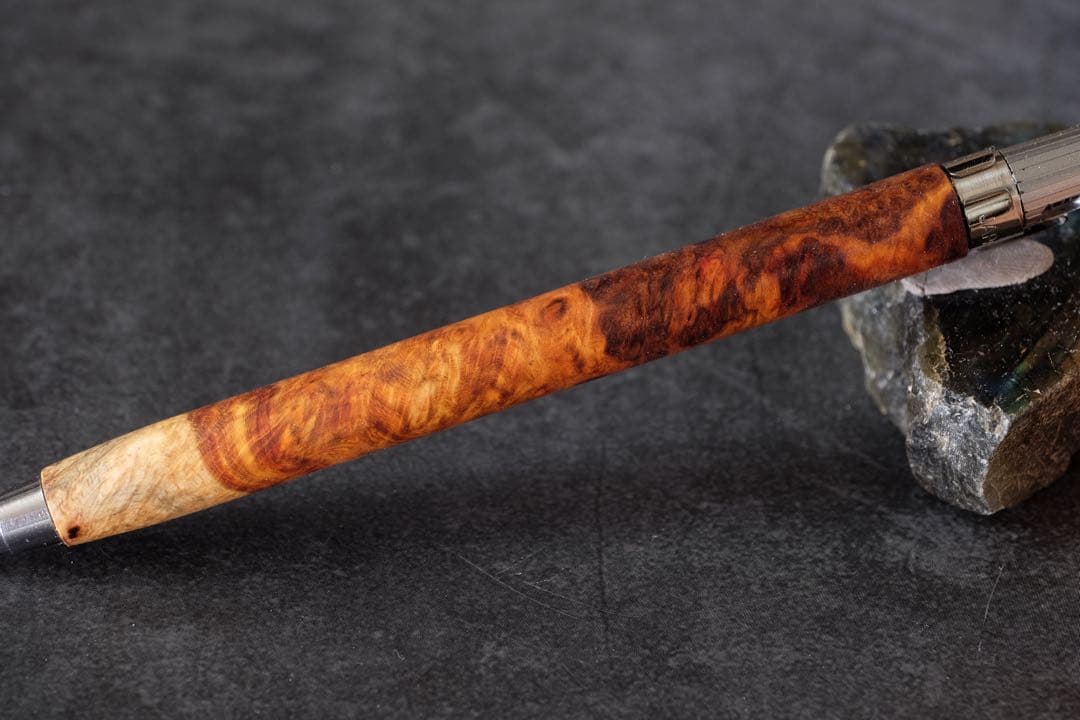 PG5木軸カスタム0224　高村杢工房 製図用シャープペンシル　花梨瘤紅白