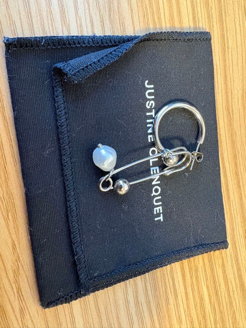 Justine clenquet ピアス