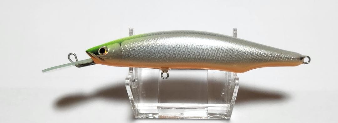 Rebecca ハンドメイド ミノー 90MDR