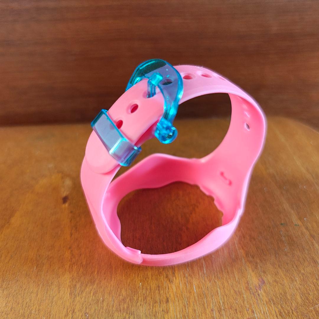 美品 人気 Tamagotchi Uni たまごっちユニ ピンク バンド付き