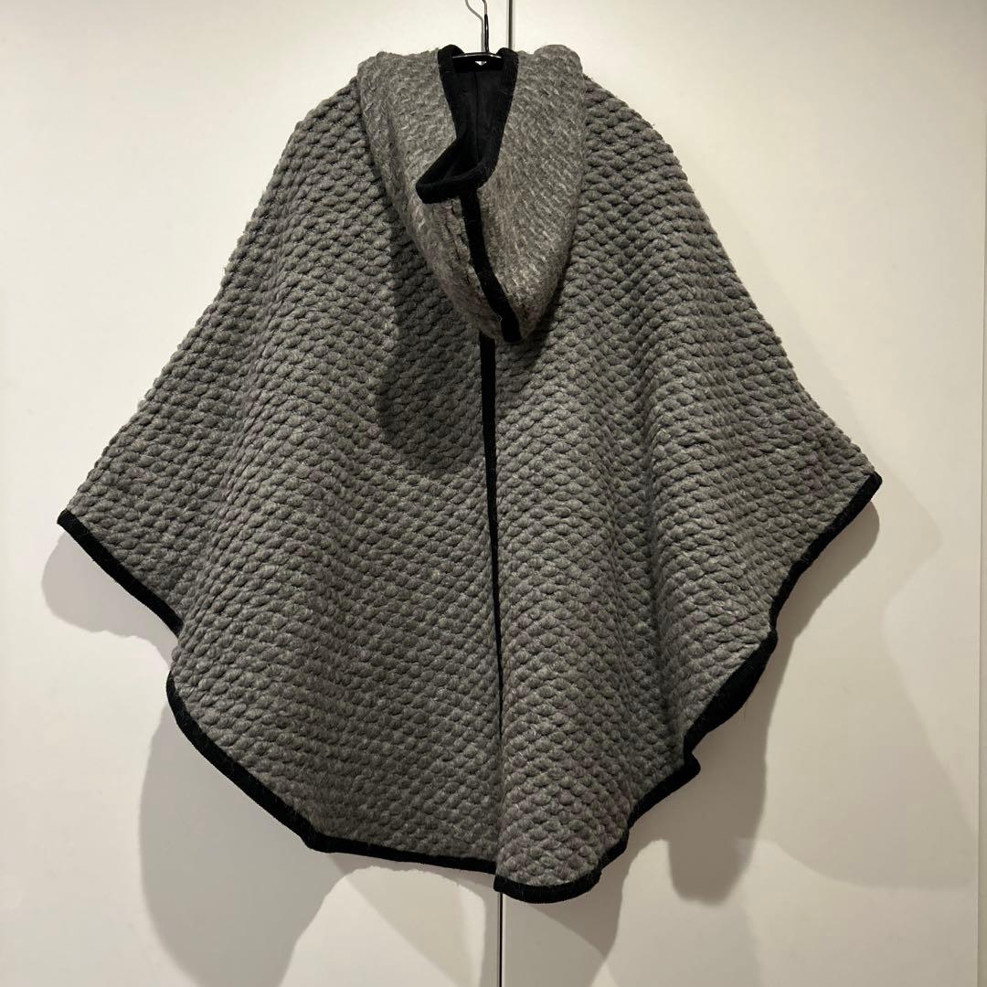 LANVIN en Bleu ケープ　ポンチョ　コート　フード付き　グレー