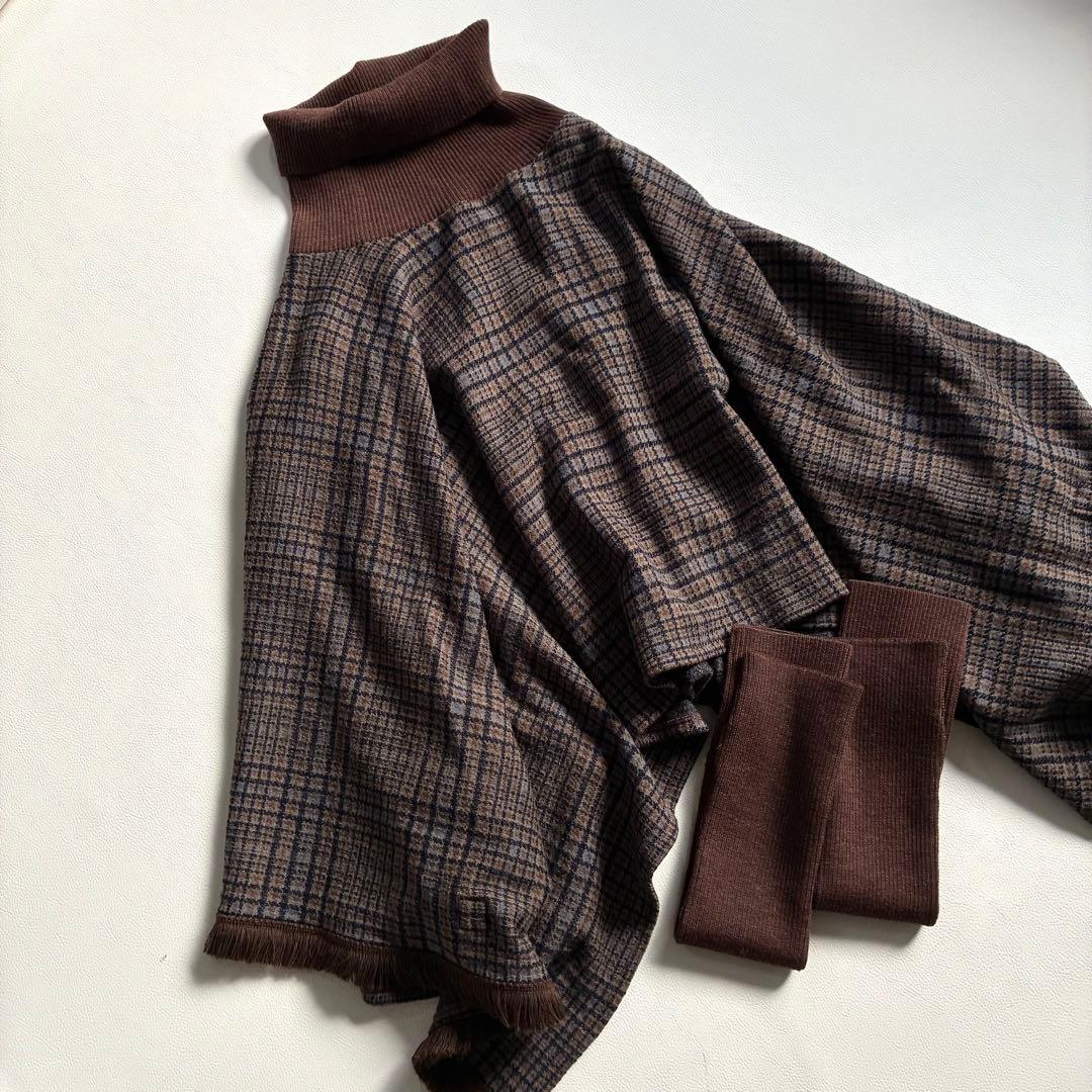 ◆美品◆モラビト◆チェックポンチョ◆アームカバー付き◆ブラウン◆ウール系◆フリー