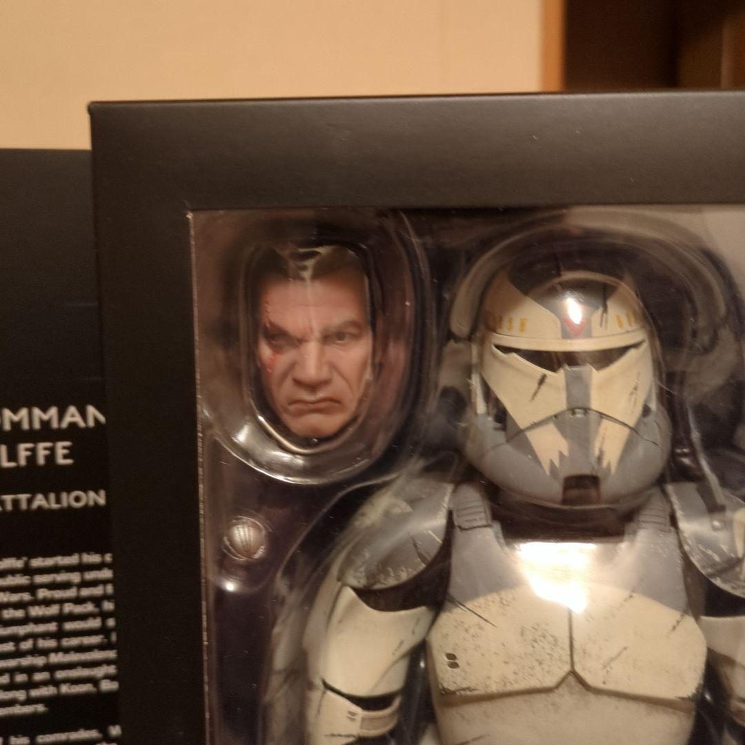 サイドショウ　コマンダーウォルフ