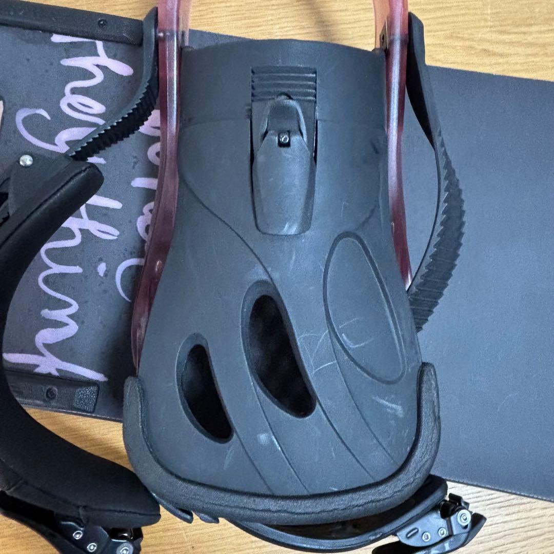 SABRINA WALTER Ride Comfyディズニー風　スノーボード板