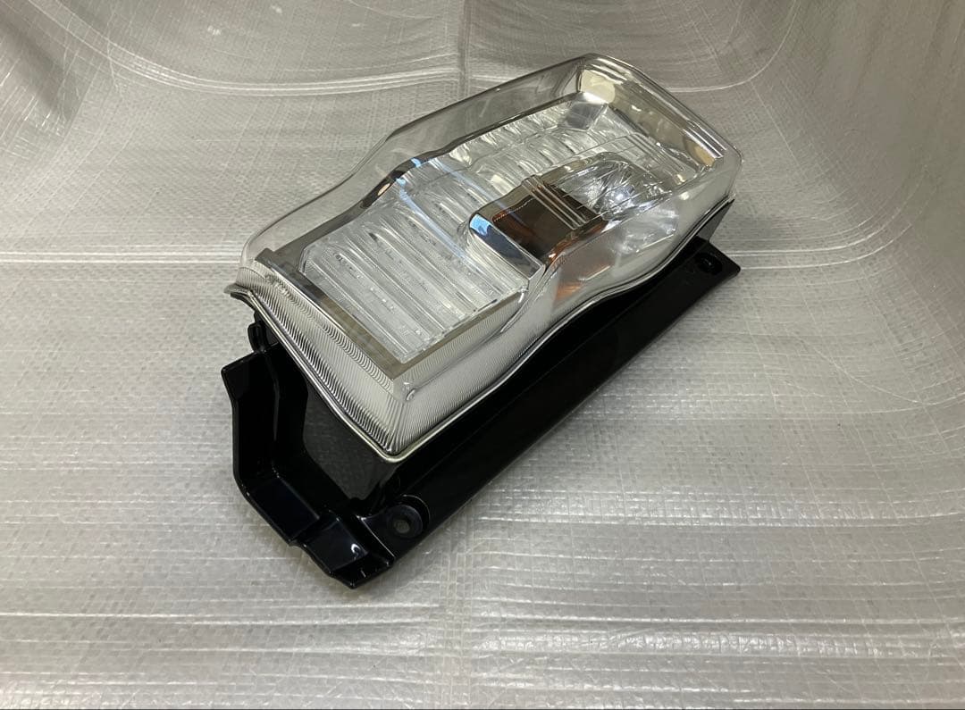 ♦︎ダイハツ★タントカスタムLA600S右純正テールランプ★インナーメッキ★良品★