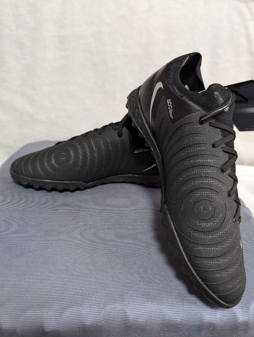 ナイキ　ファントム　GX Ⅱ Pro TF 24.0cm