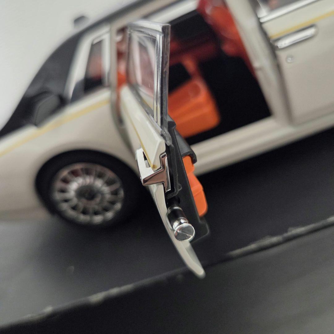 ロールスロイス　ファントム ミニカー 1/18　ジャンク