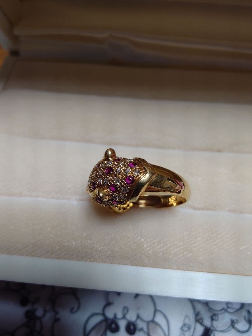 Panther　エメラルド、ルビー、ダイア指輪