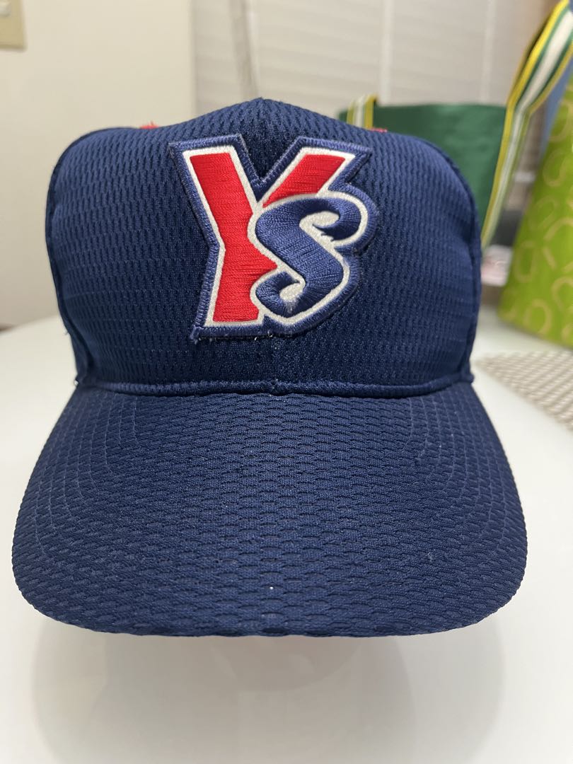 ヤクルトスワローズ　キャップ