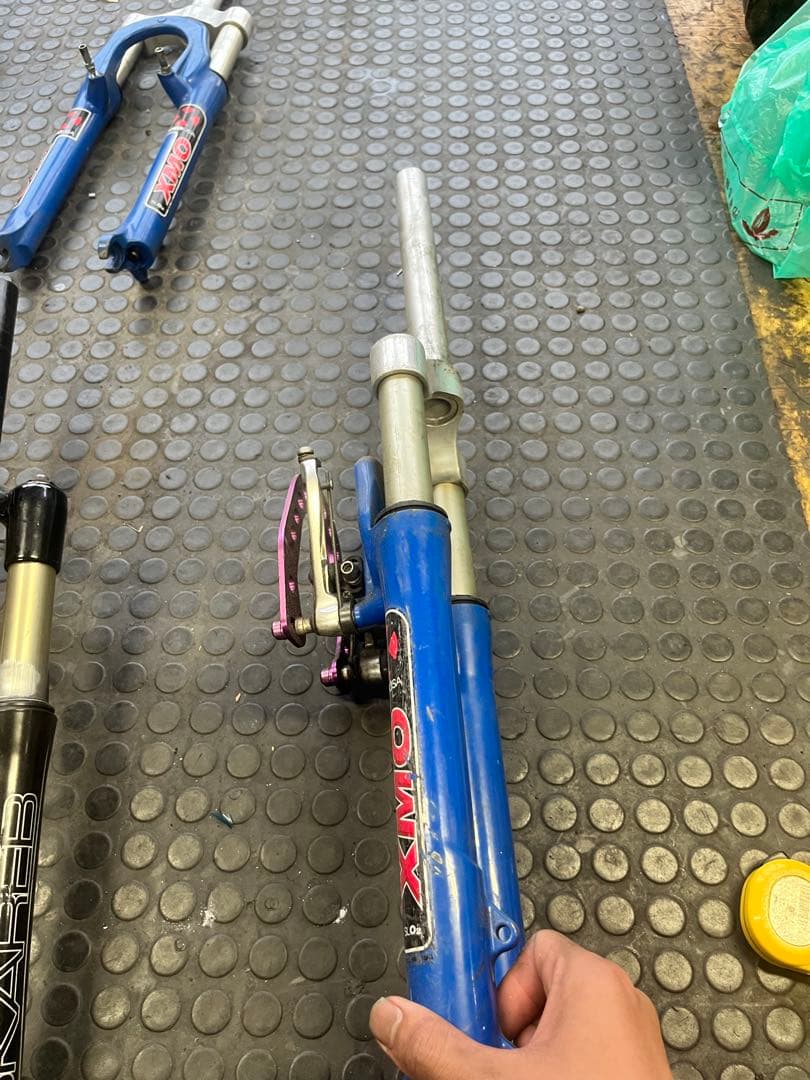 転売初心者必見 MTB サスペンション