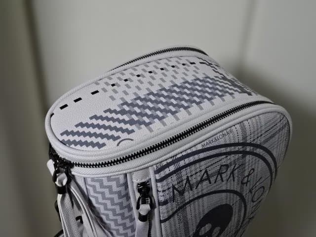 新品!!(定価64900)マークアンドロナ・ゴルフバッグ クラブケース