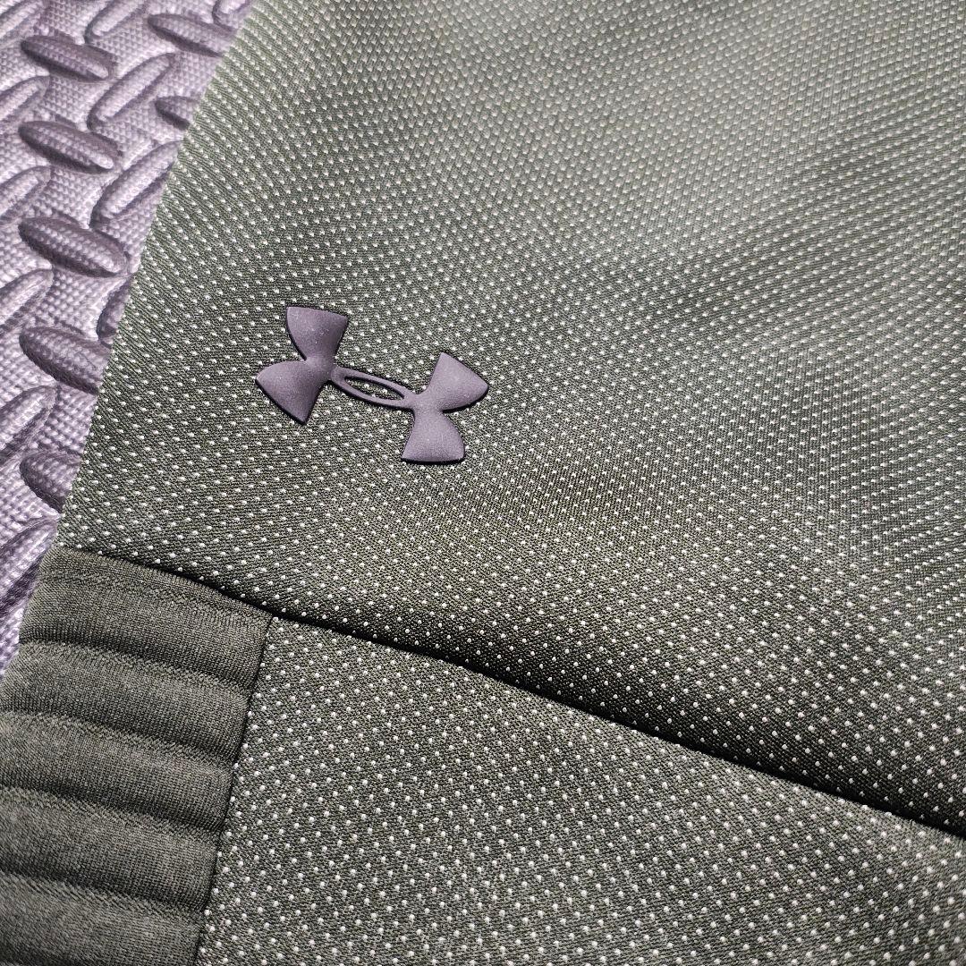 アンダーアーマー　ジャージ　セットアップ　グリーン　SMサイズ