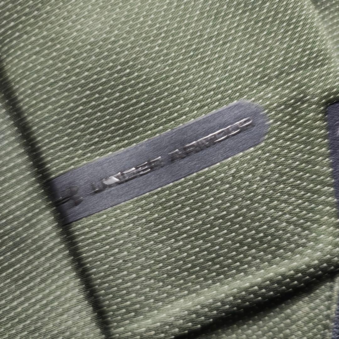 アンダーアーマー　ジャージ　セットアップ　グリーン　SMサイズ