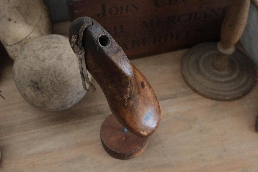 フランスアンティーク木製シューモールドオブジェ/24