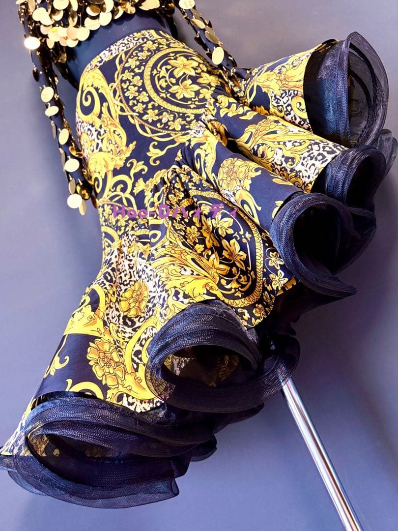 新品★ラテンドレス★SM〜M★社交ダンス★ボリューミー★競技会★スパンコール