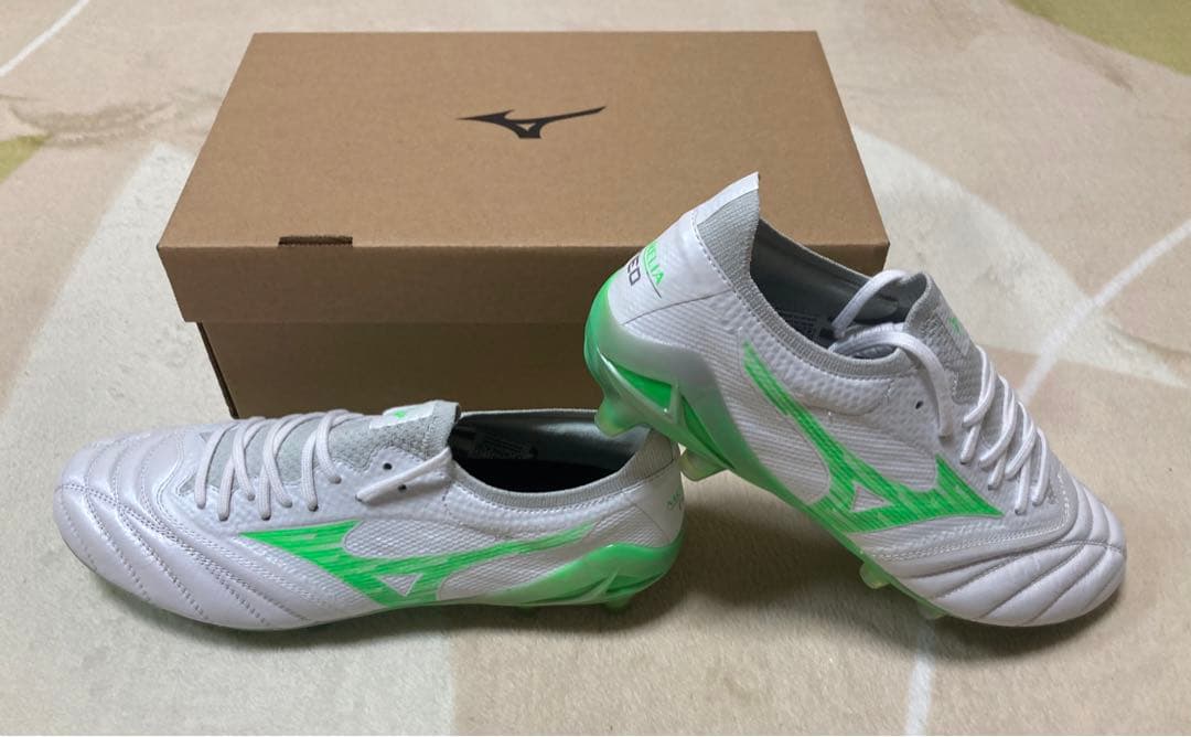 日本未発売！モレリア ネオ4 βエリート25.5cm