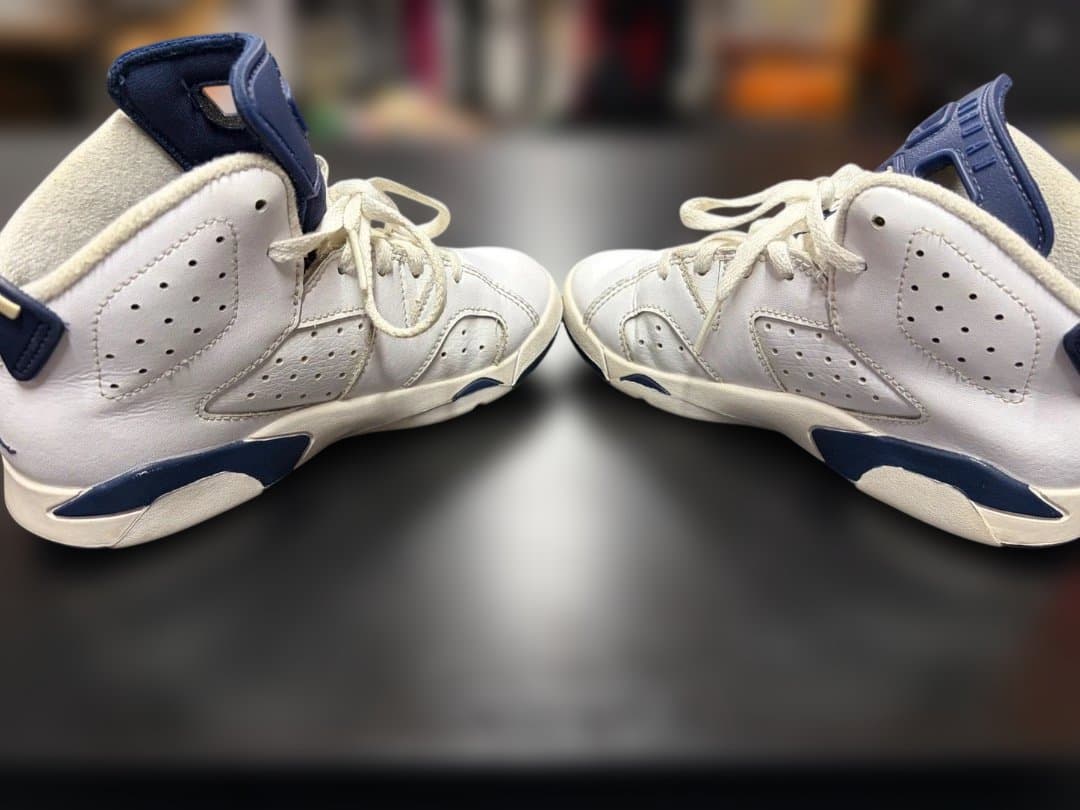 ジョーダン6 ホワイト/ネイビー ハイカットシューズ