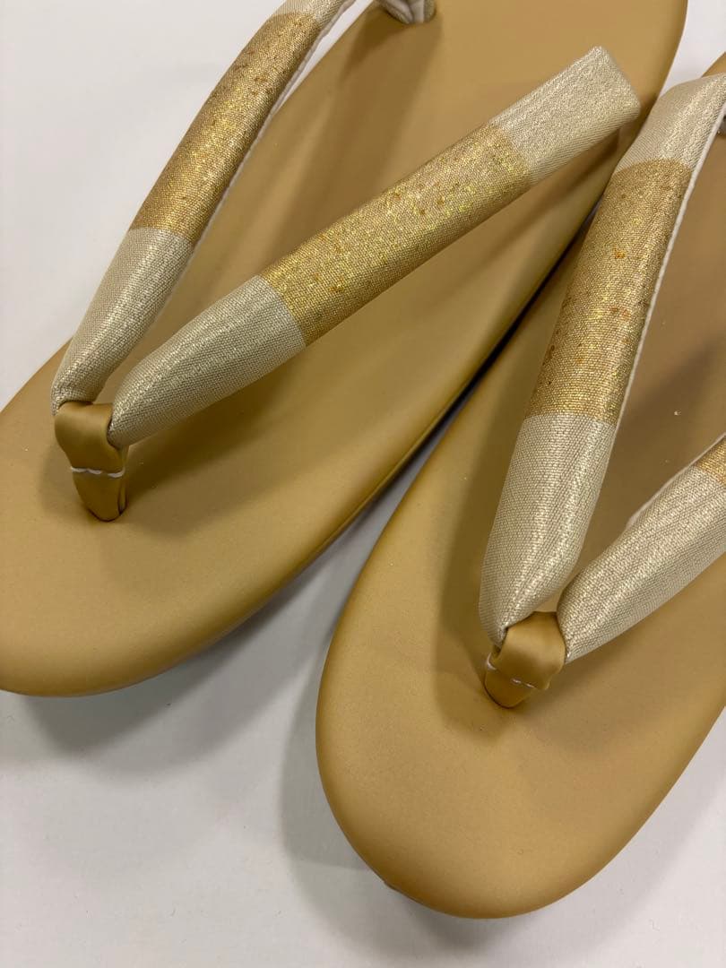 和装用草履バッグセット　金色　波模様　桜　螺鈿風装飾　金たたき　新品