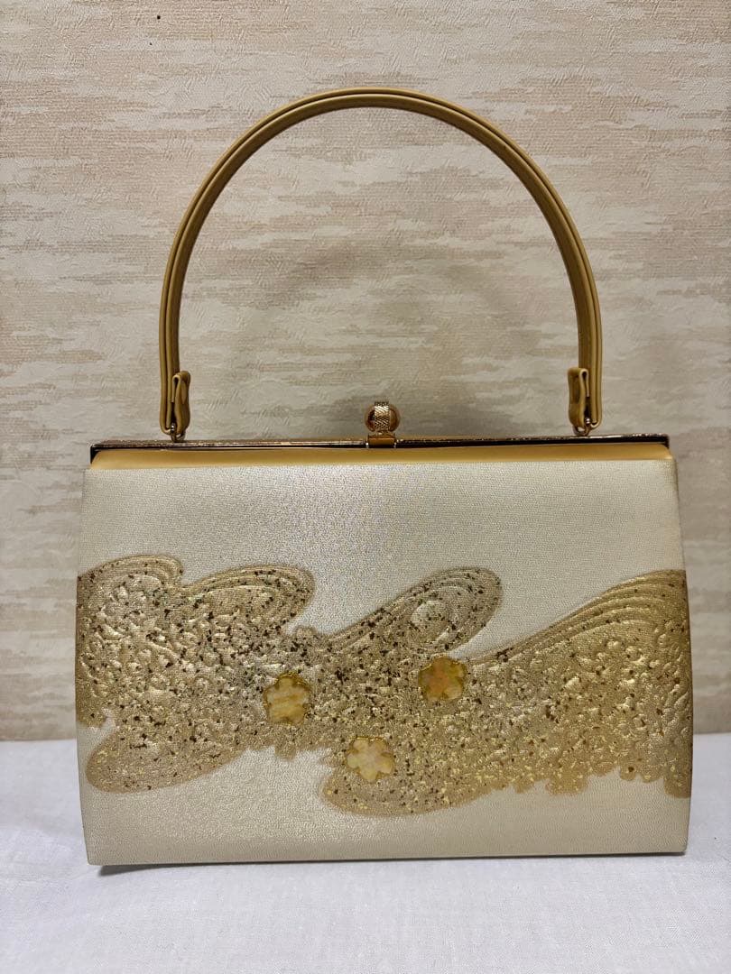 和装用草履バッグセット　金色　波模様　桜　螺鈿風装飾　金たたき　新品