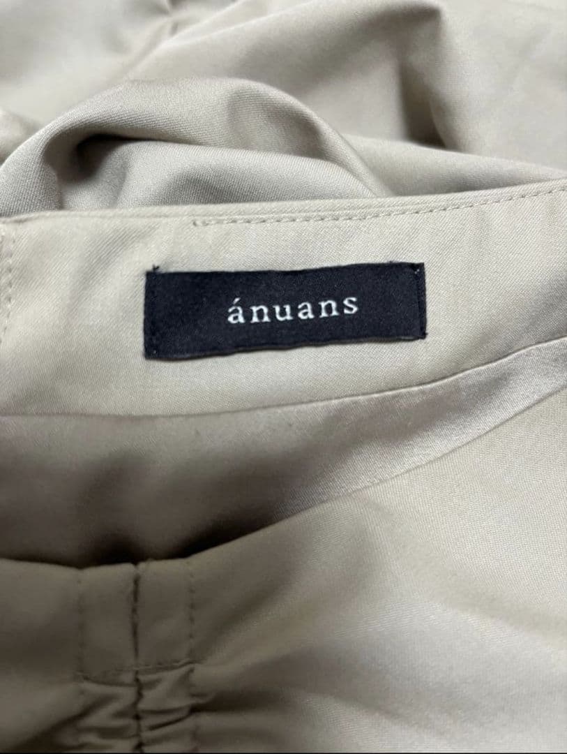 anuans ギャザーディテールワンピース　定価23100円　スリーシーズン可能