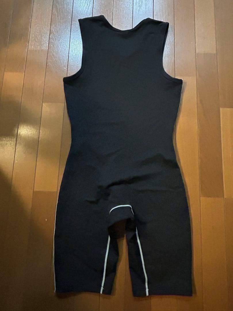 DOVE HOTCAPSULE ウエットスーツ　インナー　ショートジョン