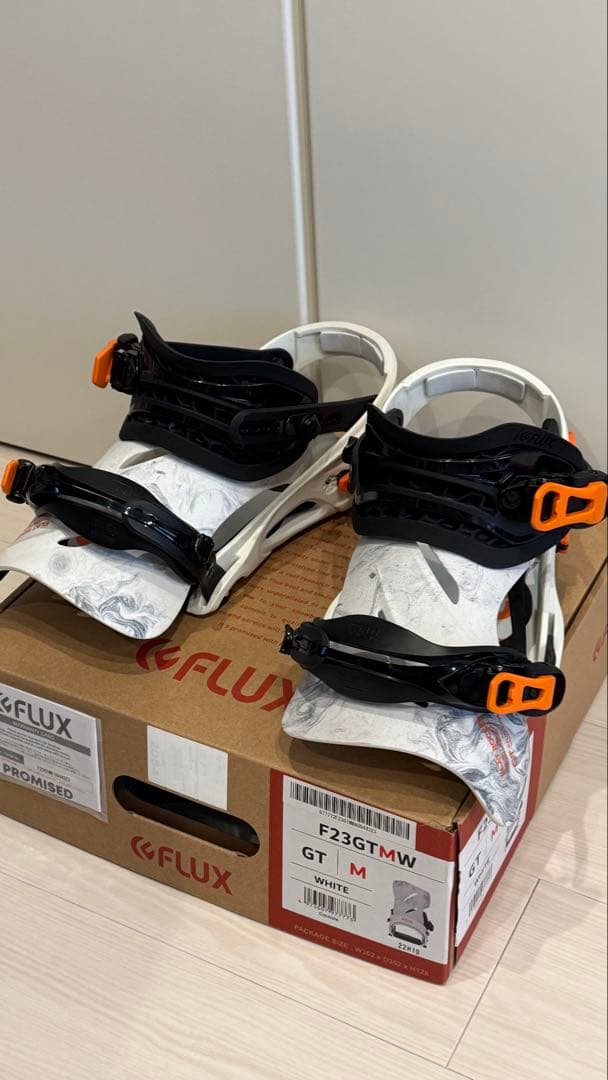【ほぼ新品】FLUX GT M サイズ スノーボードビンディング