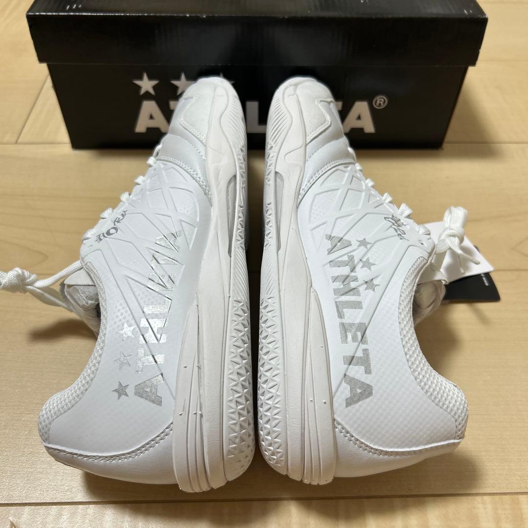 ATHLETA　サッカー　フットサルシューズ　28cm