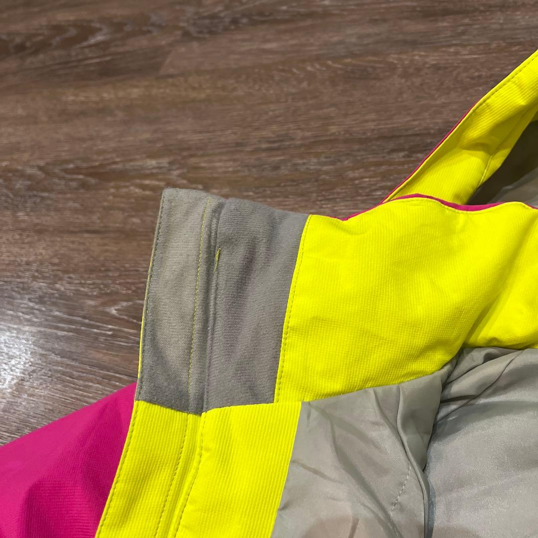 デサント　美品　　セットアップ　上下　スキーウェア　160 女の子