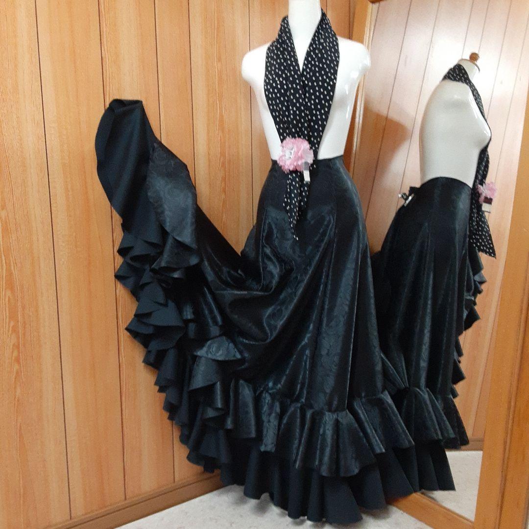 フラメンコ衣装　☆ブラックファルダ　豪華フリル♡