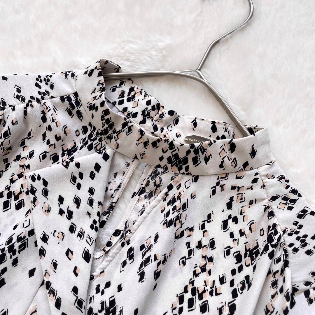 美品 ピンキーアンドダイアン◆アブストラクトプリントブラウス エクリュ 38