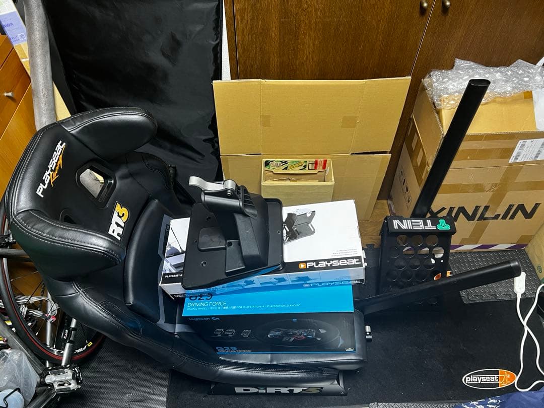 バラ売り不可/手渡しのみLogicool G29シフター付き＋プレイシート