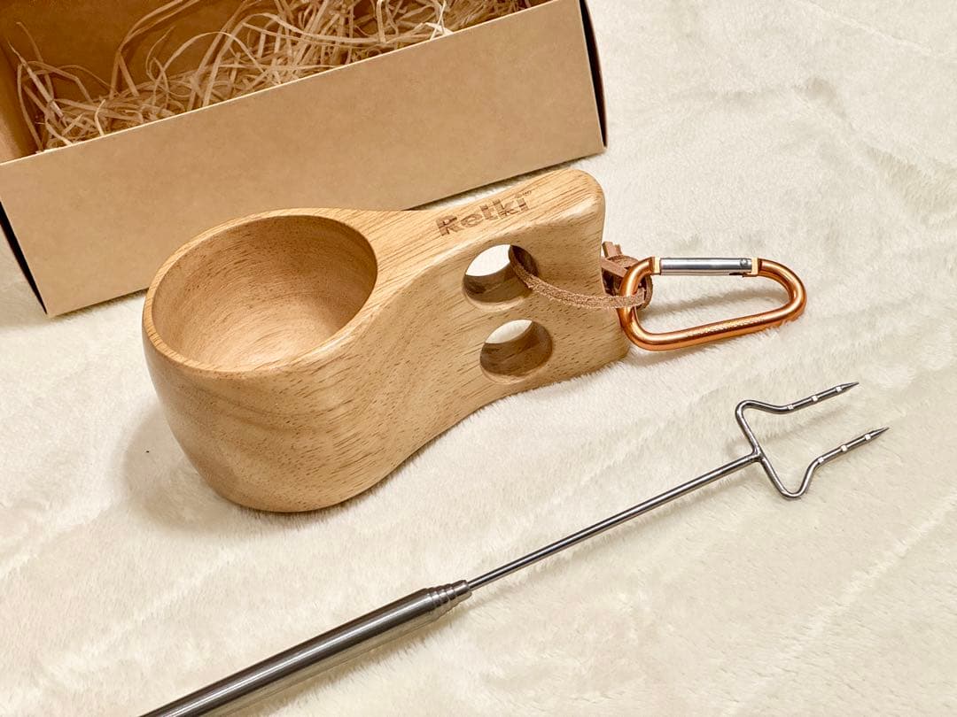 フィンランド Retki 木製　アウトドアマグカップ　ソーセージ刺し