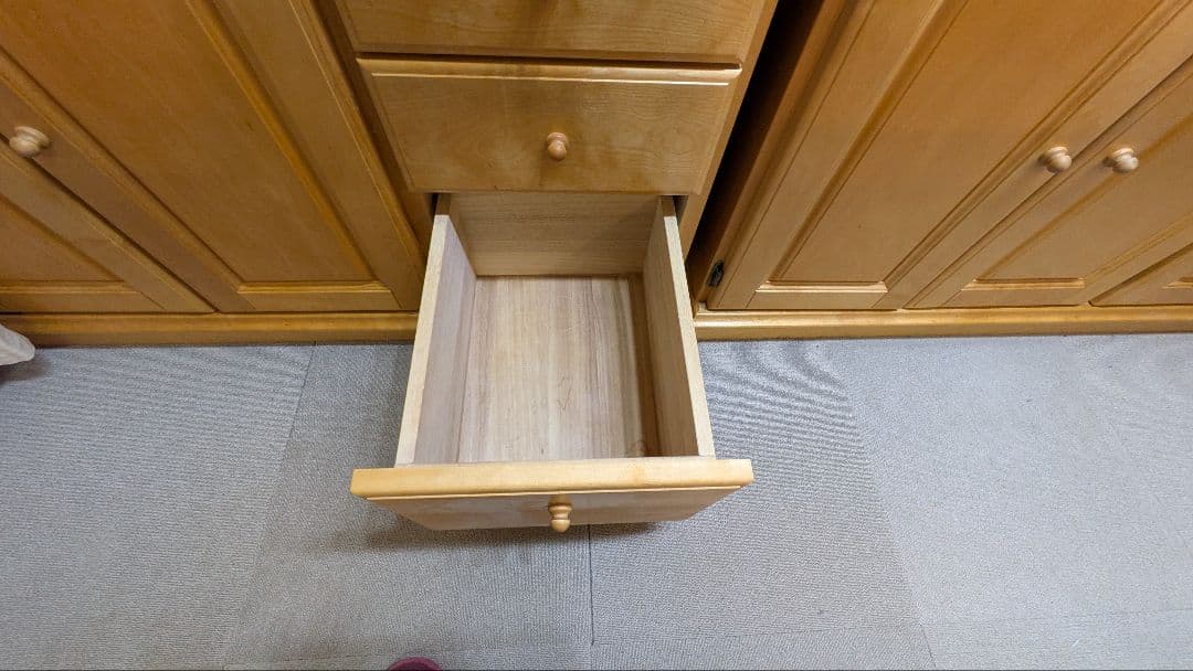 シャルドネ　アッサム　キッチンカウンター