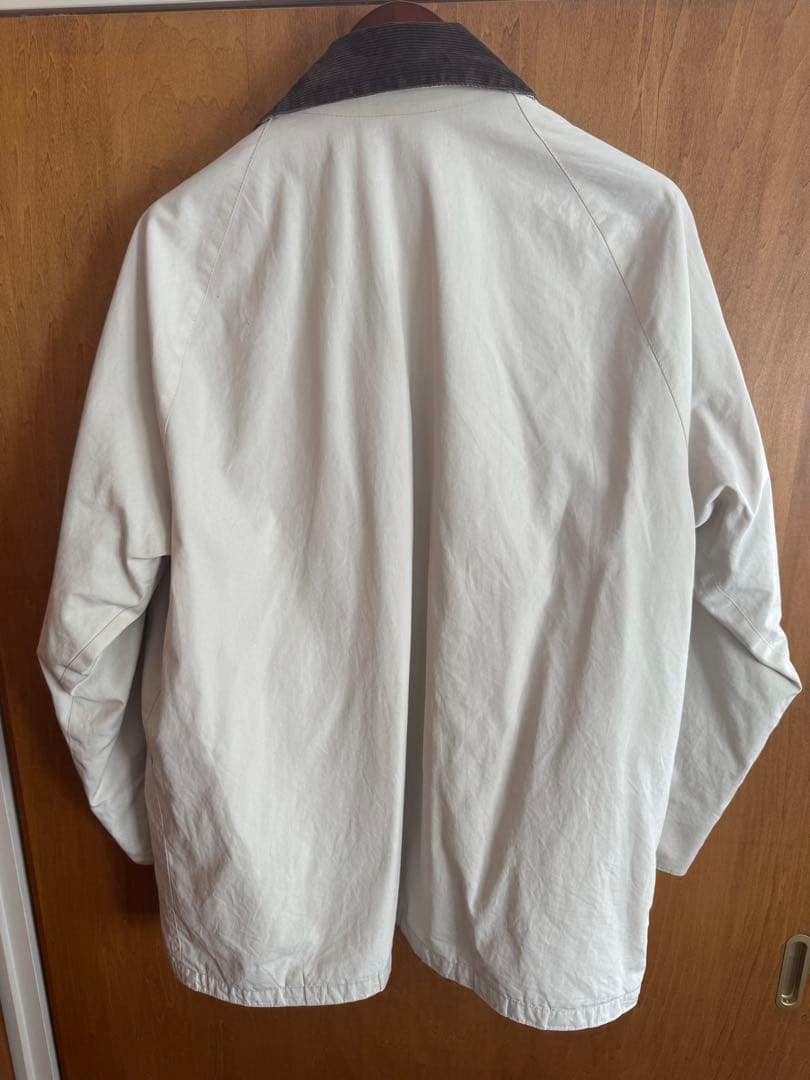 Barbour Beaufort ビューフォート ノンオイル アイボリー