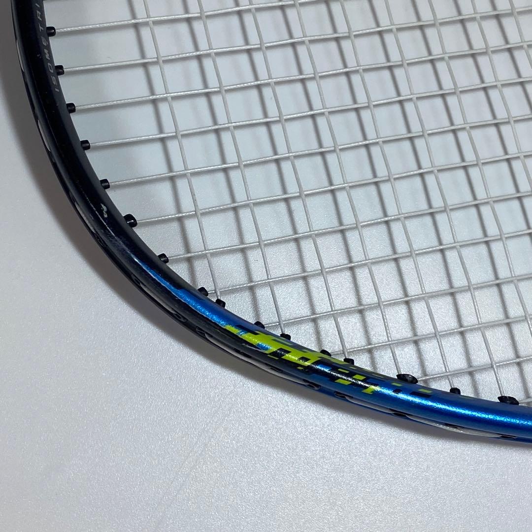 YONEX ヨネックス　ナノフレア700 5UG5 バドミントンラケット
