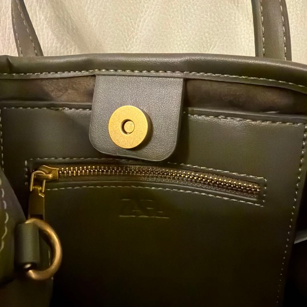 ZARA ザラ　２ウェイミニトートバック（新品）