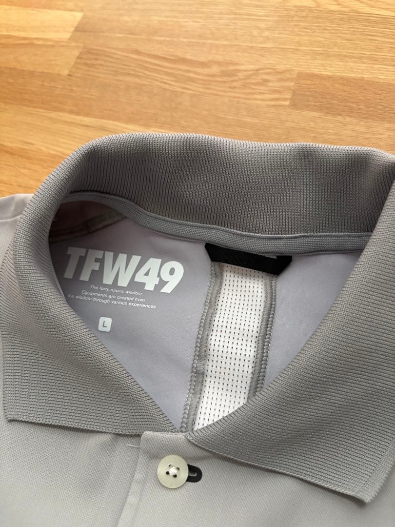 未使用〈TFW49〉ポロシャツ　L 2025年モデル