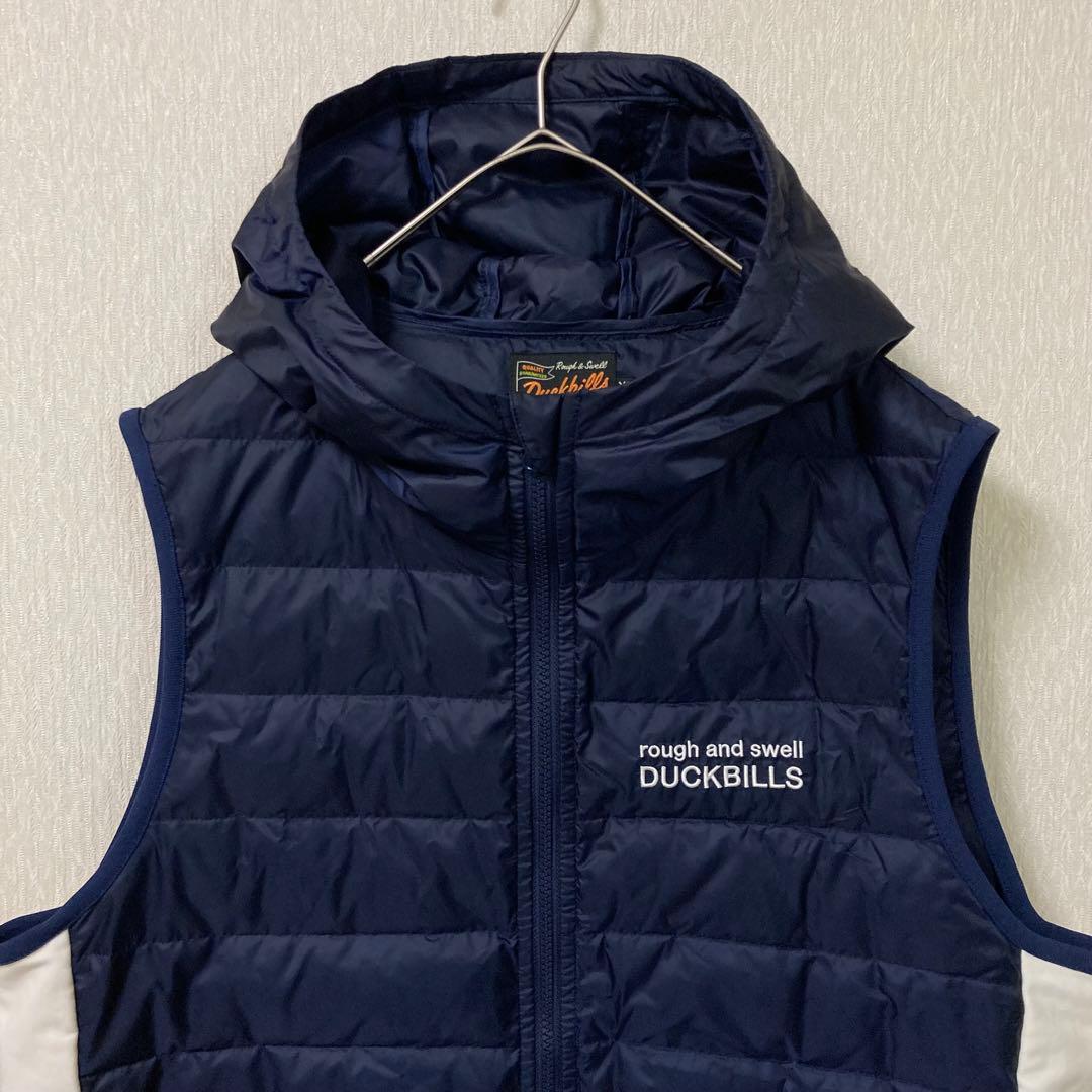【美品】ラフアンドスウェル ダウンベスト フーディ ロゴ ネイビー XL
