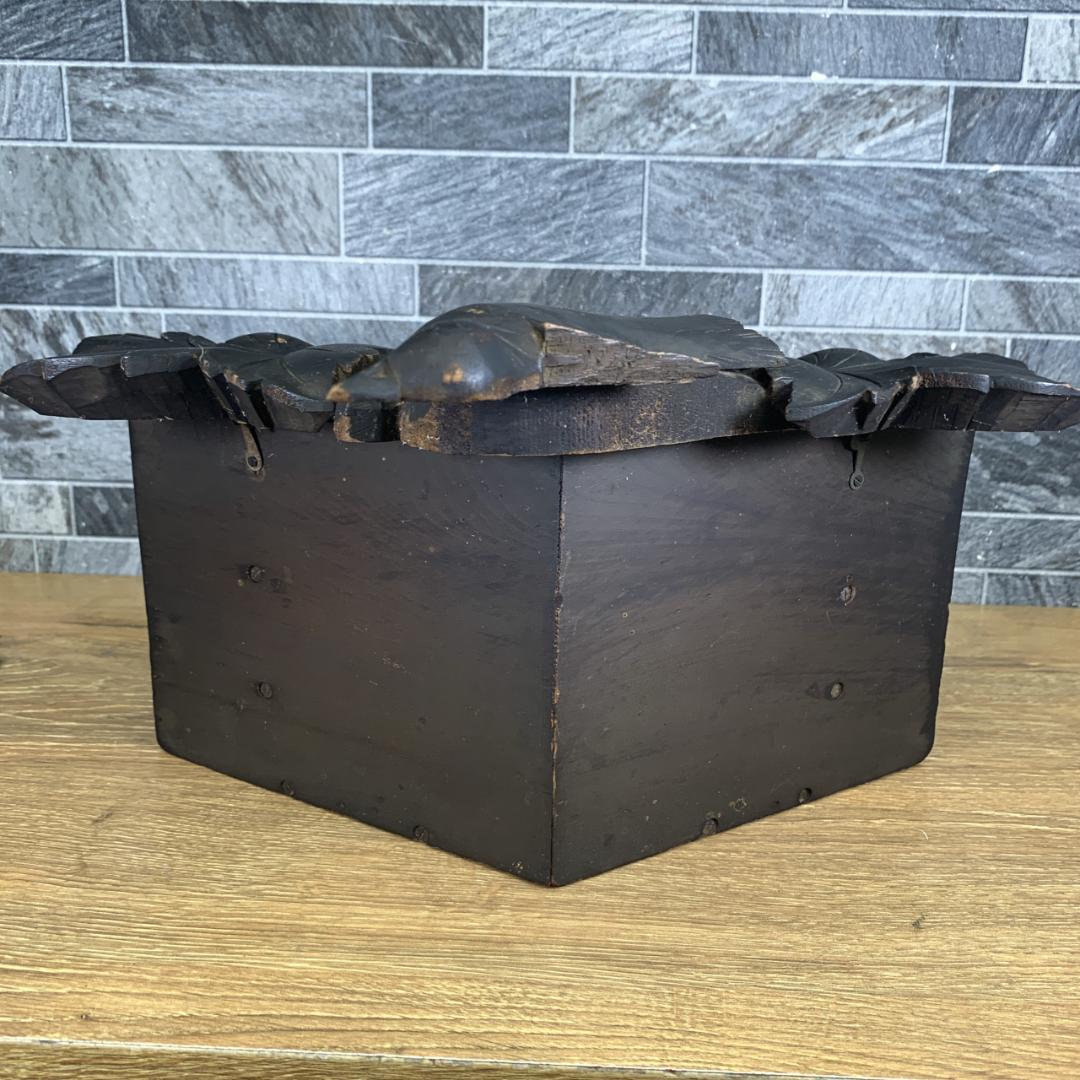 アンティーク時計　希少品　巻穴2カ所　ゼンマイ式　鳩時計　木製　ハト時計