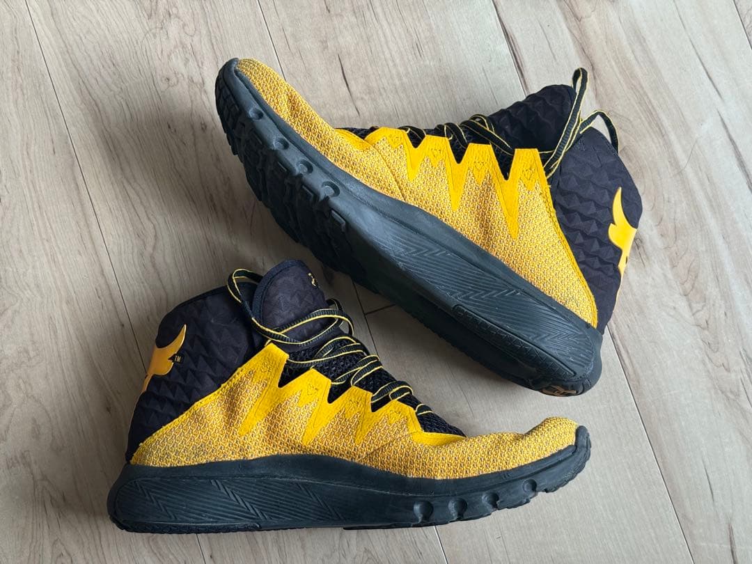 Under Armour バスケットボールシューズ