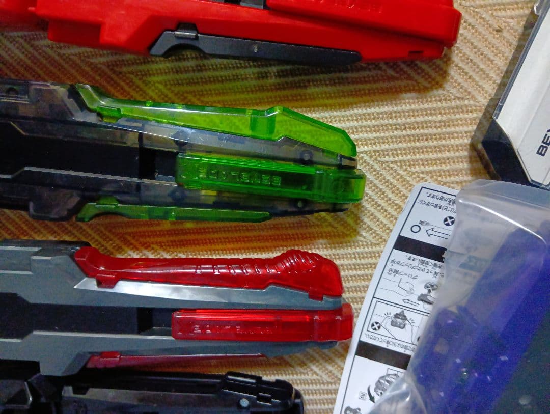 ベイブレードx　ランチャー　ストリングランチャー　サムライカリバー