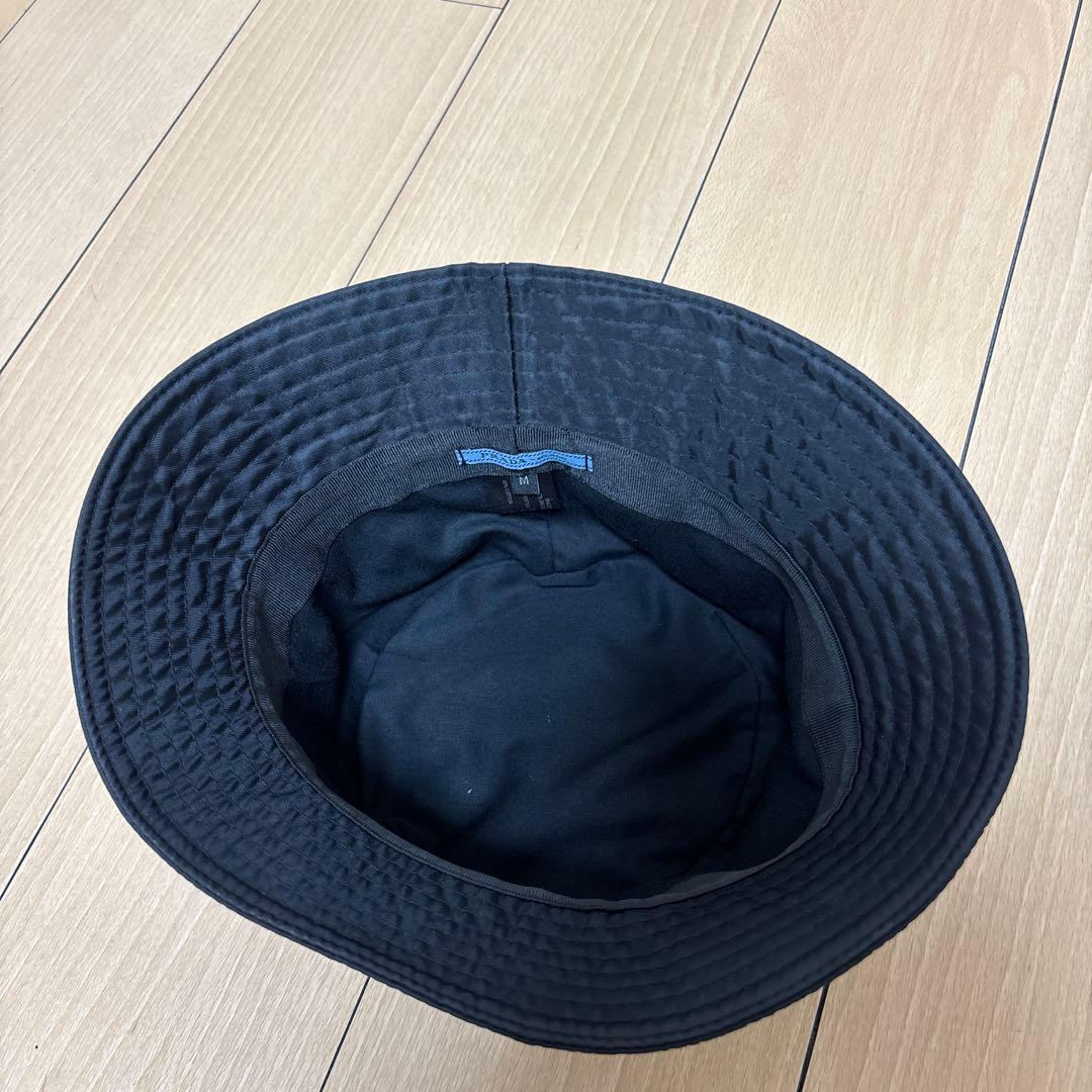 破格 プラダ バケットハット PRADA