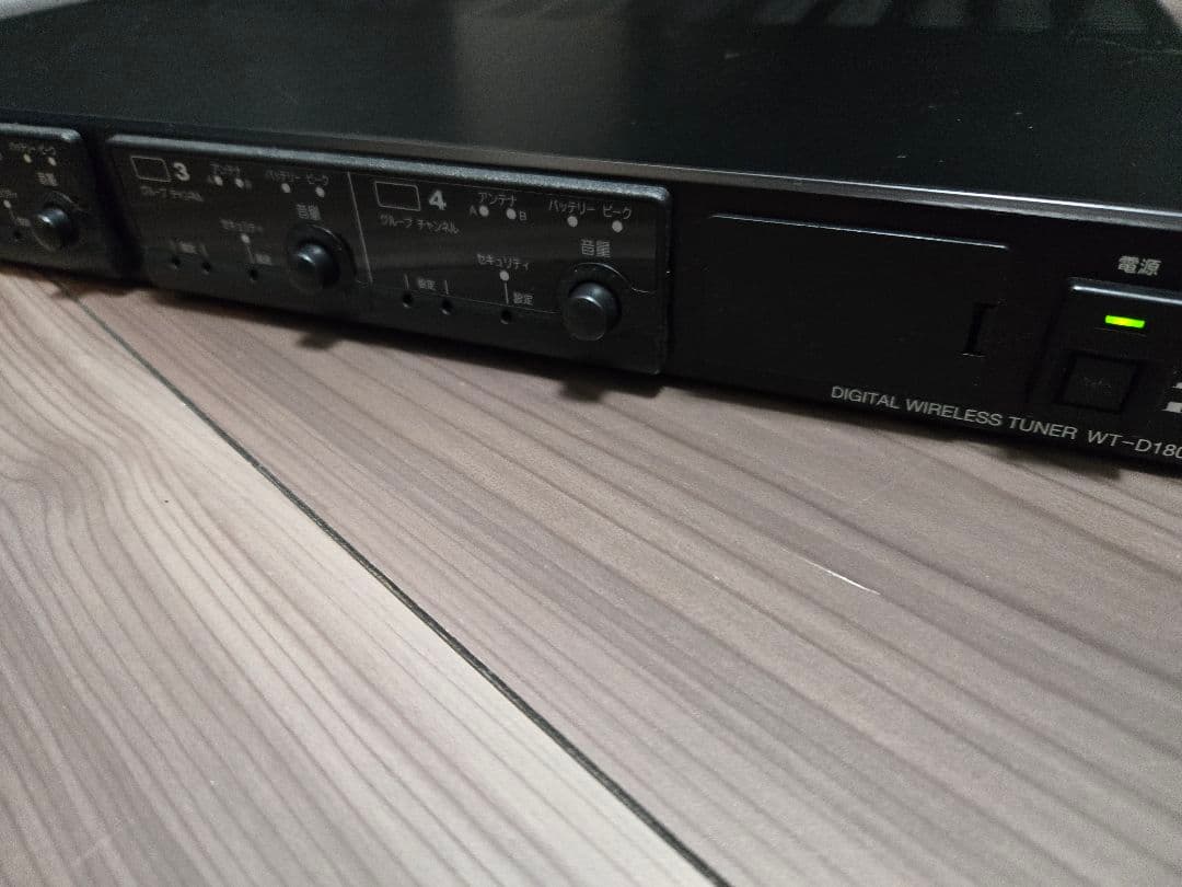 【TOA】トーア4チャンネルデジタルワイヤレスチューナーWT-D1804