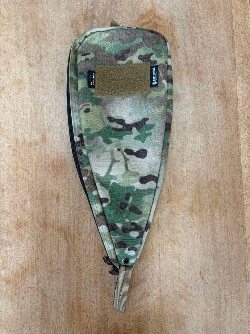 BALLISTICS ドリルド ハンド アックス ウォールナット　ケース付き