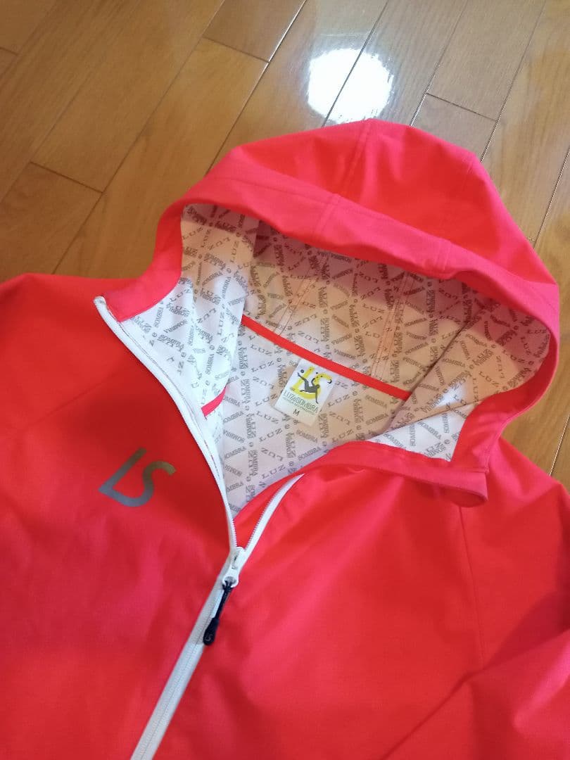 R*様 ルースイソンブラ　厚手生地　タフタジャケット　赤　М　美品　セット