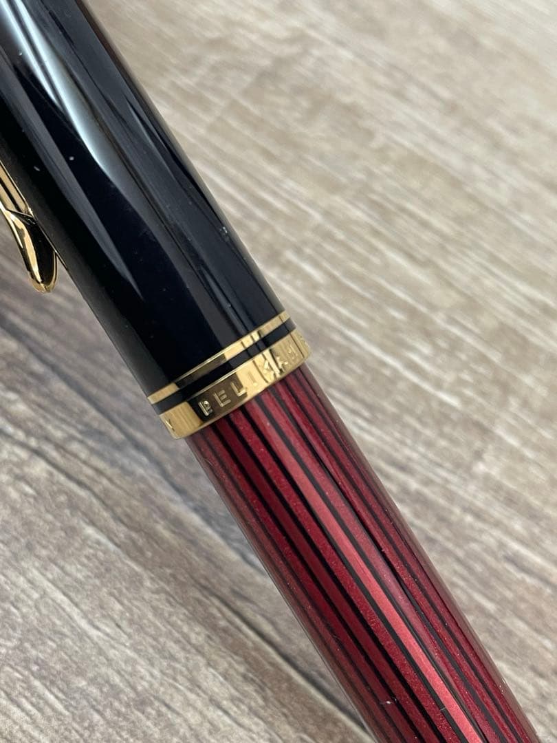 ペリカン　ボールペン