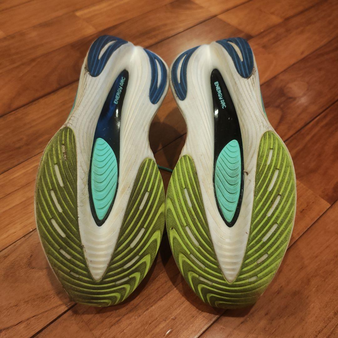 最終値下 ニューバランス FuelCell SuperComp Elite v3