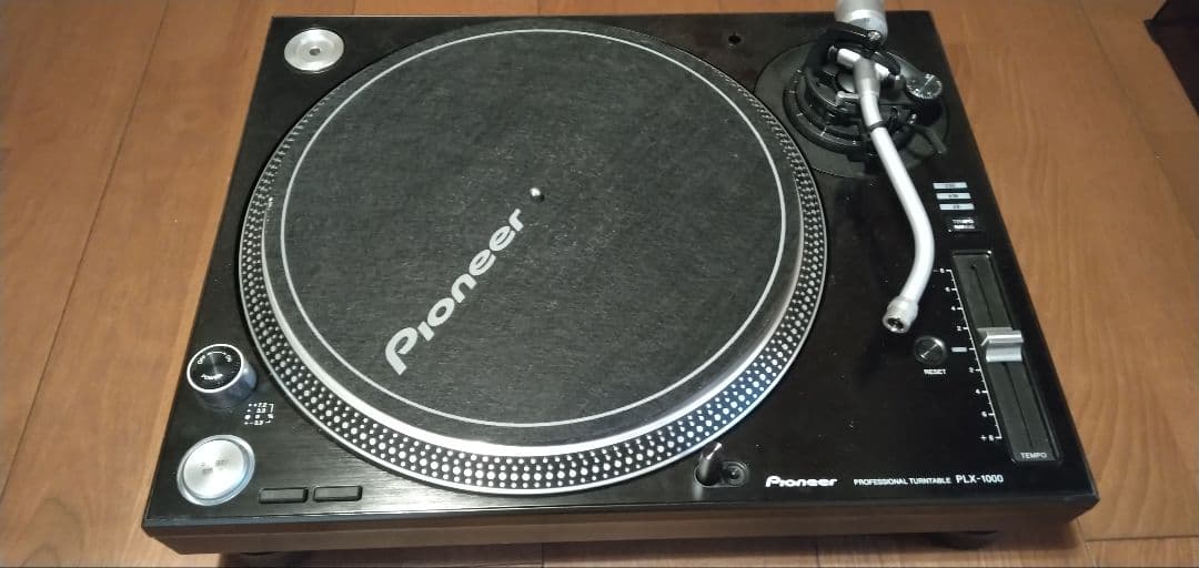 Pioneer PLX-1000 ターンテーブル